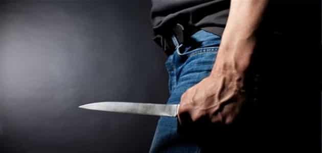 تعرض شاب وفتاة للطعن والسرقة على طريق عام صيدا – جزين