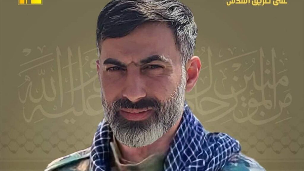 بالفيديو – محمد رعد يستقبل جثمان نجله.. بماذا صرح صباح اليوم؟