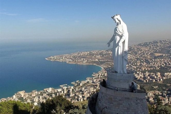 بعد انتشار صور على وسائل التواصل.. إدارة مزار سيدة لبنان حريصا توضح