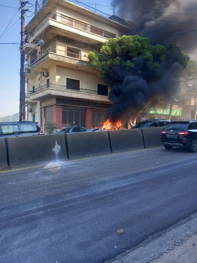 تقودها امرأة.. ماذا نعرف عن استهداف سيارة الجمهور؟