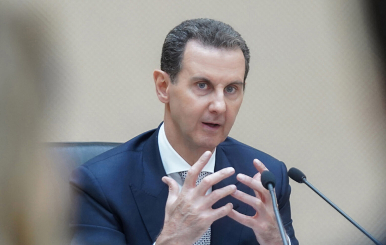 بعد دخول المعارضة إلى دمشق وسقوط النظام.. إلى أين توجه الأسد؟