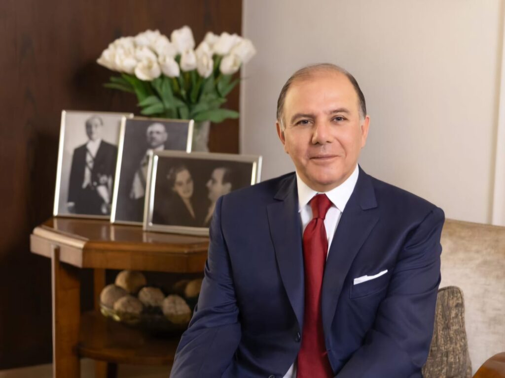 تسليم وتسلّم في مصرف لبنان.. كريم سعيد: أتعهد بالتزام الدستور والقوانين والأنظمة