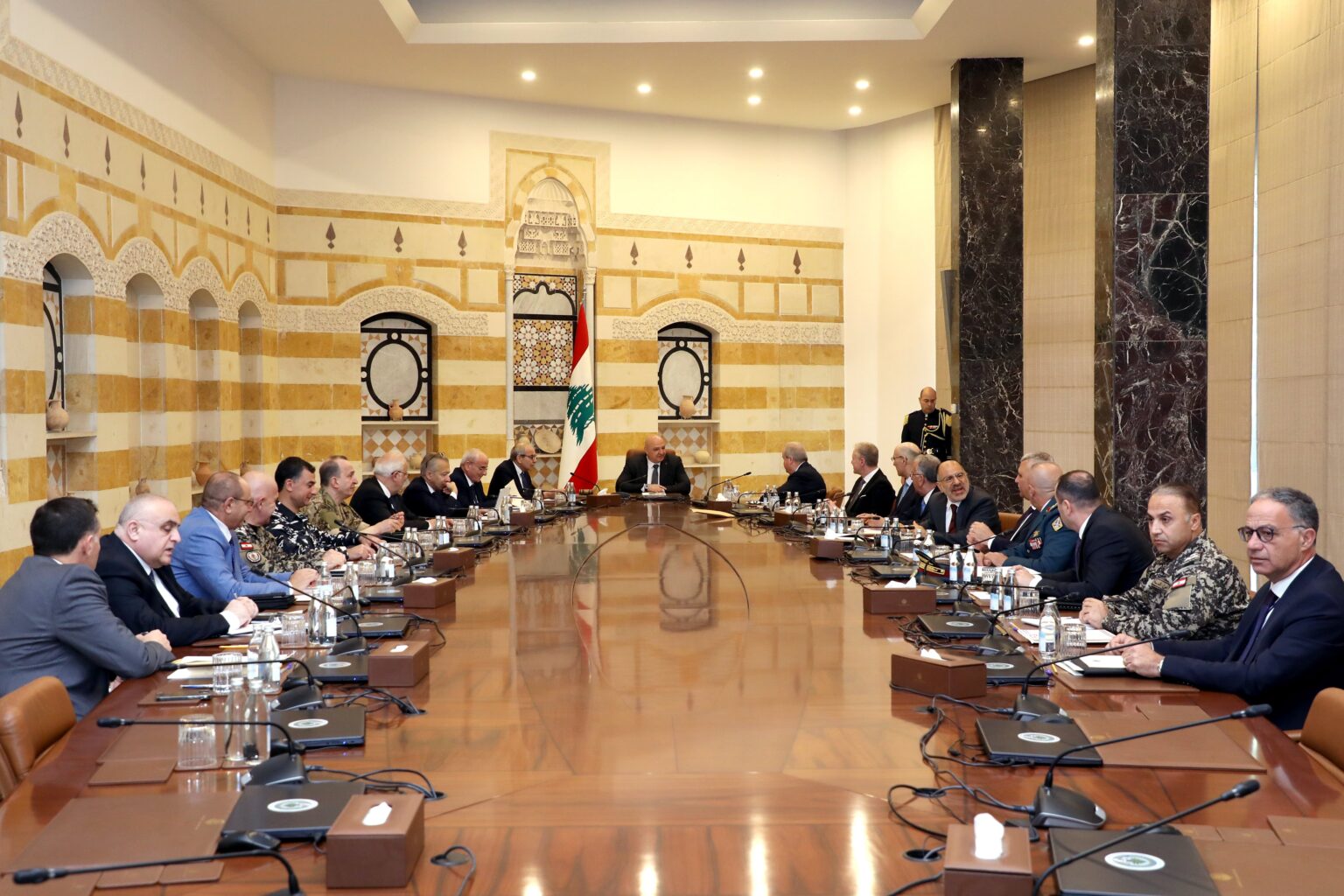 المجلس الأعلى يرفع توصية للحكومة تتضمن تحذير حماس من استخدام لبنان لأعمال تمس الأمن القومي