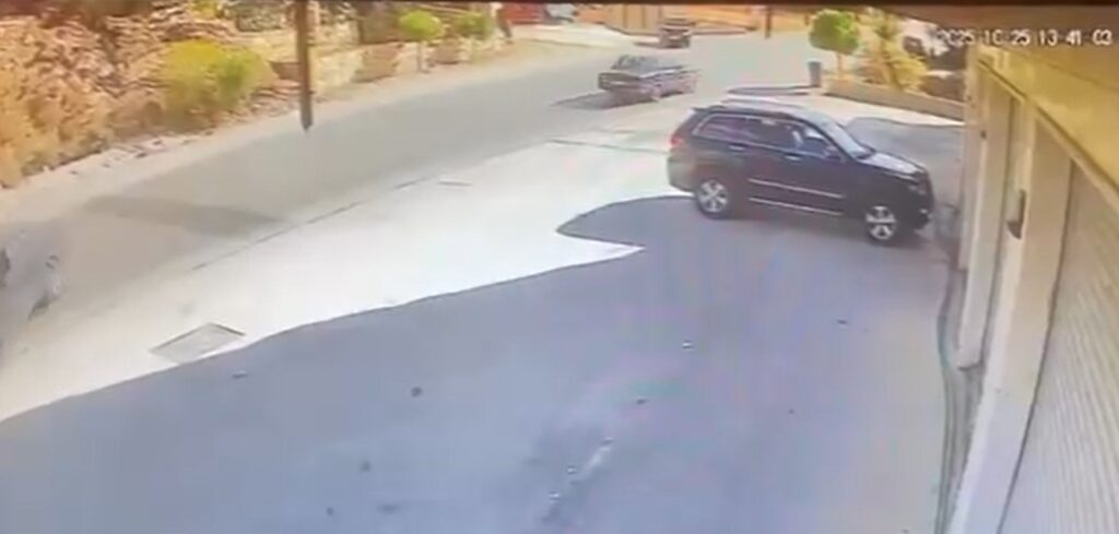 بالفيديو – لحظة وقوع حادث سير أودى بحياة شاب على طريق عام الفالوج – راشيا