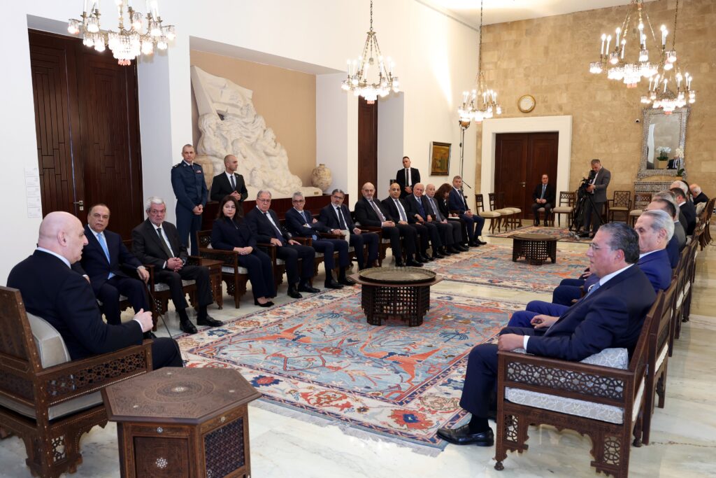 الرئيس عون: الخطوات التي اتخذتها في المفاوضات كانت بالتنسيق مع رئيسي مجلس النواب والحكومة