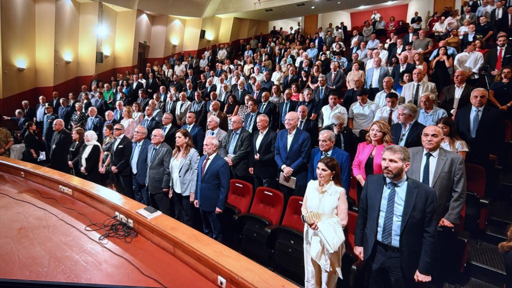 في ذكرى رحيله الأولى ندوة تكريمية للعميد كلاس حول “معركته الأخيرة”