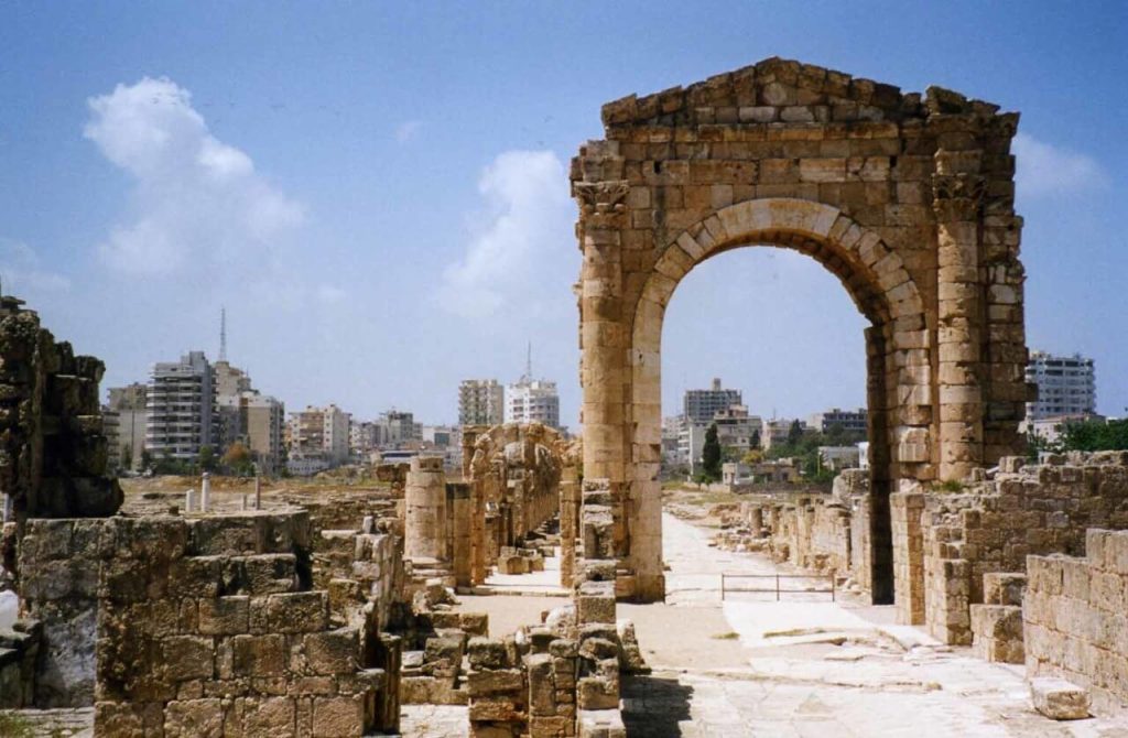 تهديد خطير لمعالم الجنوب الأثرية… وهذا ما قاله وزير الثقافة