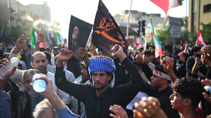انطلاق موكب جنازة علي خامنئي في طهران